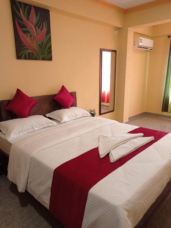 Brit'S Palace Goa Agacaim エクステリア 写真
